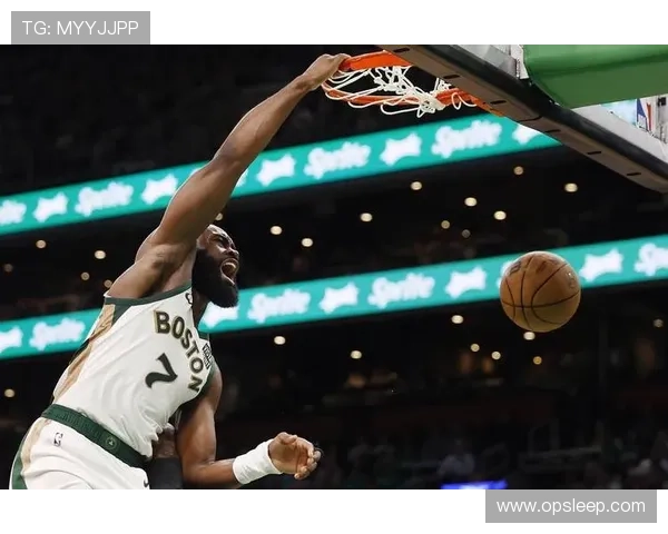 底特律活塞重塑荣耀之路年轻核心崛起引领球队再度冲击季后赛 底特律活塞重塑荣耀之路年轻核心崛起引领球队再度冲击季后赛