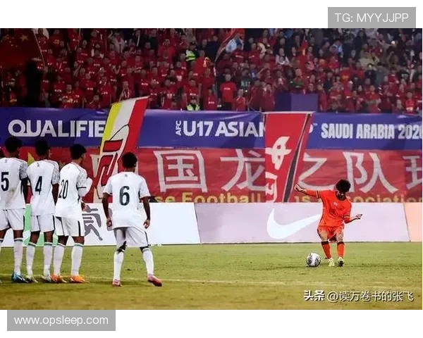 亚洲杯激战正酣国足惊险逆转取胜晋级八强再度引燃全国球迷激情潮
