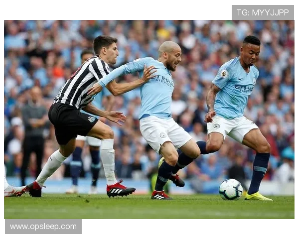 博尔顿俱乐部迎来新赛季关键调整球队重建方向引发关注球迷热议