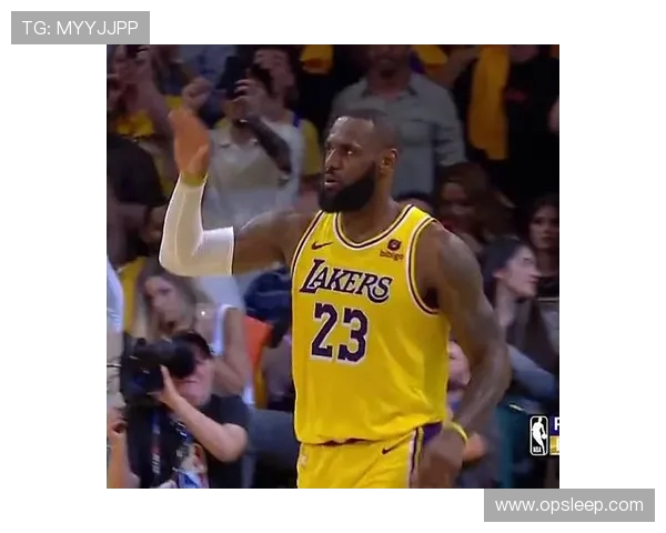 浓眉24分湖人逆转快船 詹姆斯送关键助攻带队锁定胜利