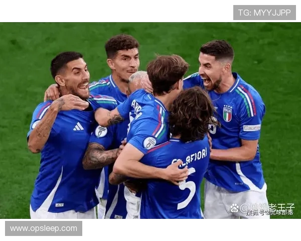 欧洲足坛新赛季风云再起豪门争冠黑马崛起引发热议球迷关注焦点对决升级